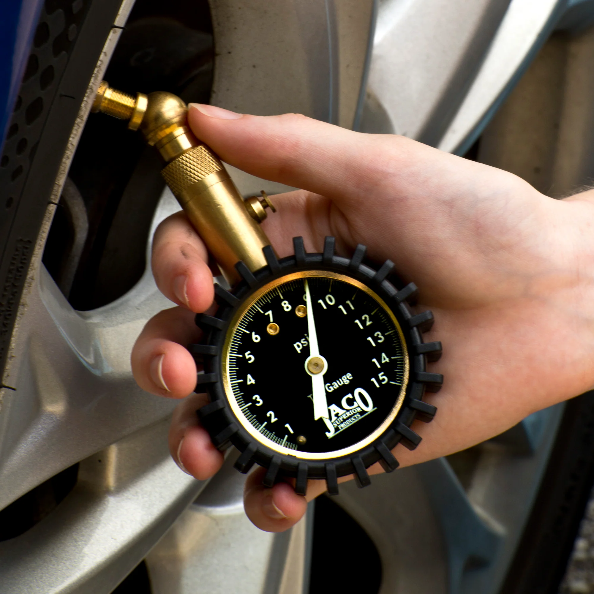 Elite® Low Pressure Tire Gauge - 15 PSI - Image 3